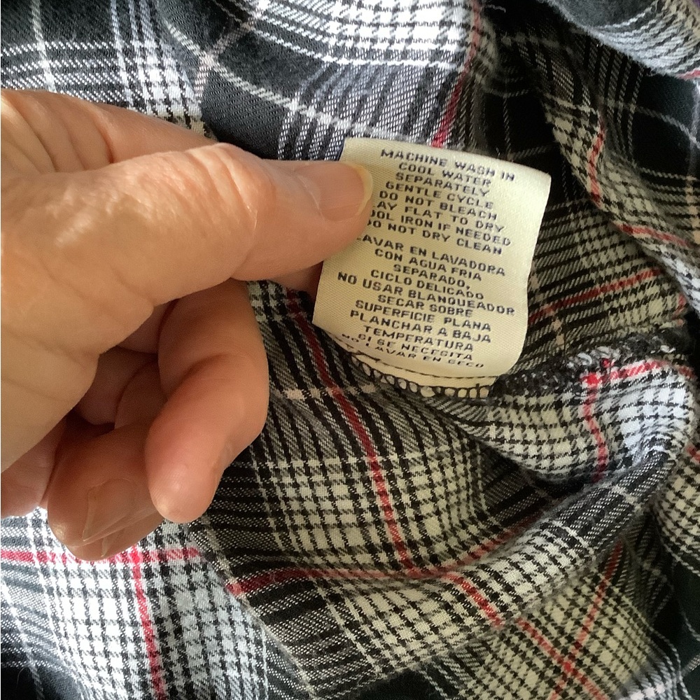 Boston Traders black/red/white Plaid button up Shirt large - Picture 10 of 10